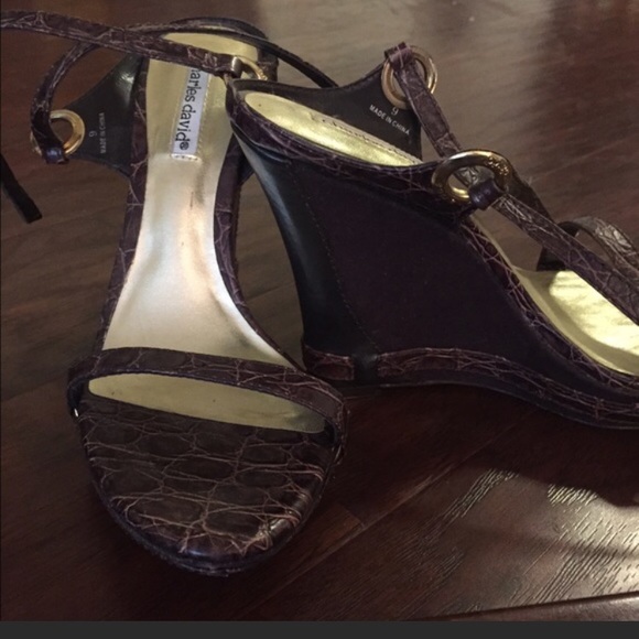 New Vintage Charles David Croc Embossed Leather Wedges - Picture 1 of 4